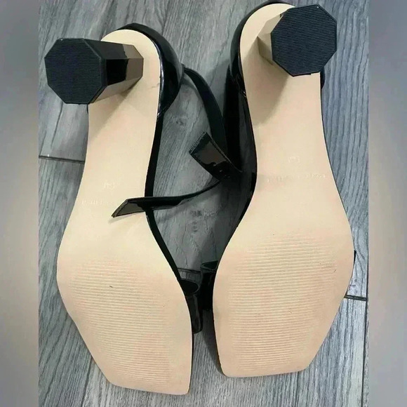 Marc Fisher Heels - Picture 4 of 4